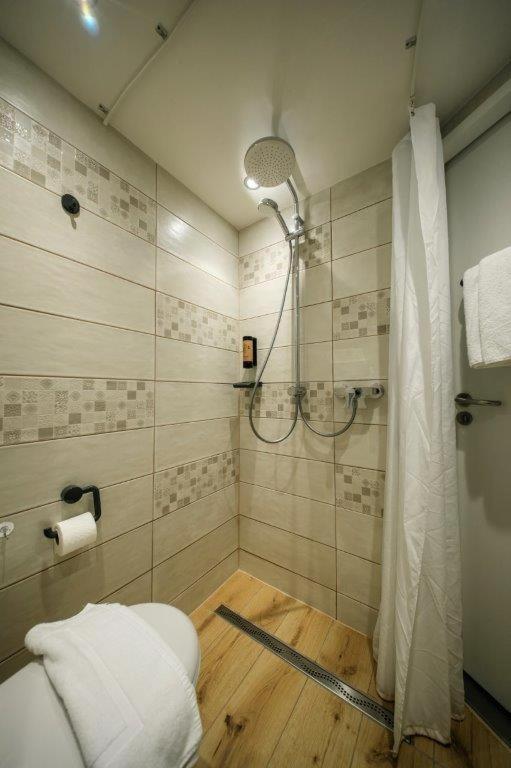 Brit Hotel La Bonne Etape エヴルー エクステリア 写真